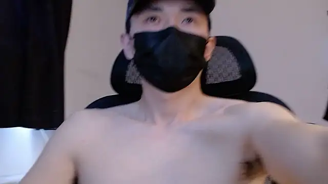 twbobo00715 online show from March 3, 5:34 pm