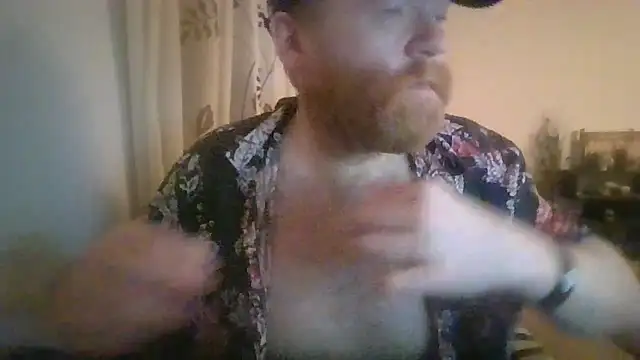 33ENG online show from March 11, 9:15 pm