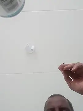 bink1982 online show from February 3, 9:47 am