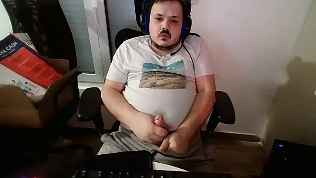 Bebemickey75 online show from March 22, 4:35 am