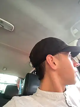 vpn1000 online show from April 1, 8:28 pm