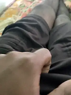 SILENT FUCKER 01 online show from February 18, 6:04 am