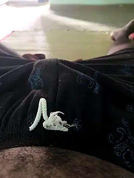 SILENT FUCKER 01 online show from March 24, 4:28 am