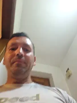 florin421 online show from April 28, 9:25 am