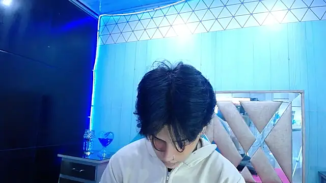 alex 477 online show from November 10, 11:37 am