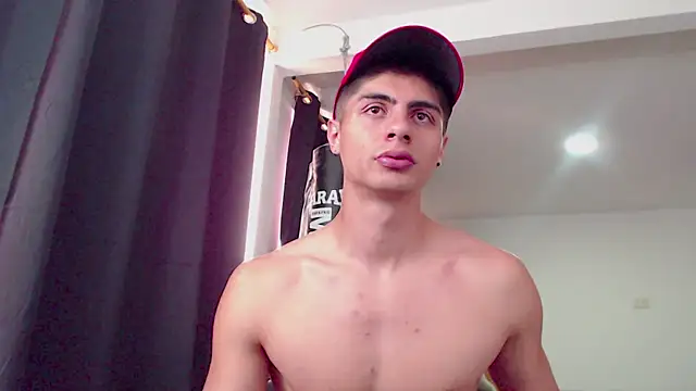 Stiven CL online show from April 16, 1:05 am