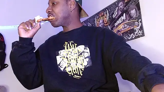 king  Black online show from February 21, 3:13 pm