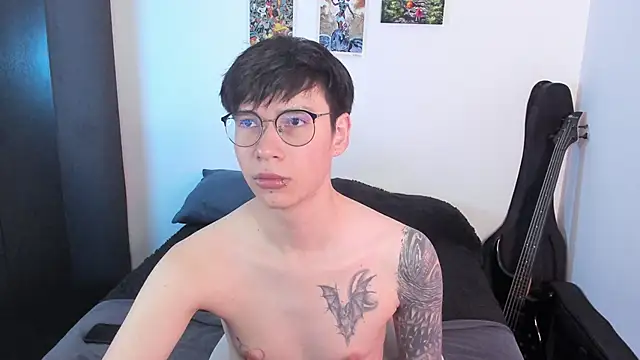 Aventure Twinks online show from June 16, 10:01 pm