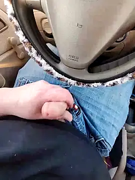 Dut421xh online show from December 21, 9:45 pm