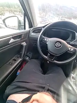 hairydickfr online show from December 4, 3:19 pm