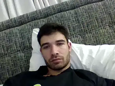 slim and cute1 online show from December 7, 11:23 pm