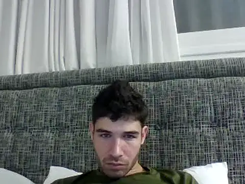 slim and cute1 online show from December 21, 11:34 pm