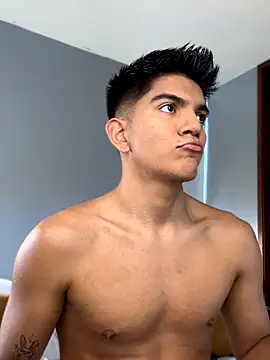 santiago 01 online show from November 10, 7:41 pm