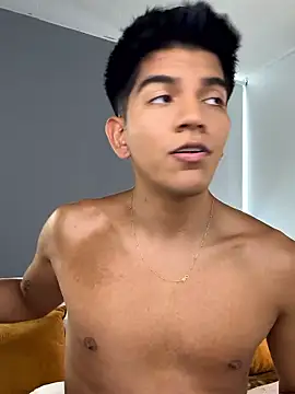 santiago 01 online show from January 9, 8:47 pm