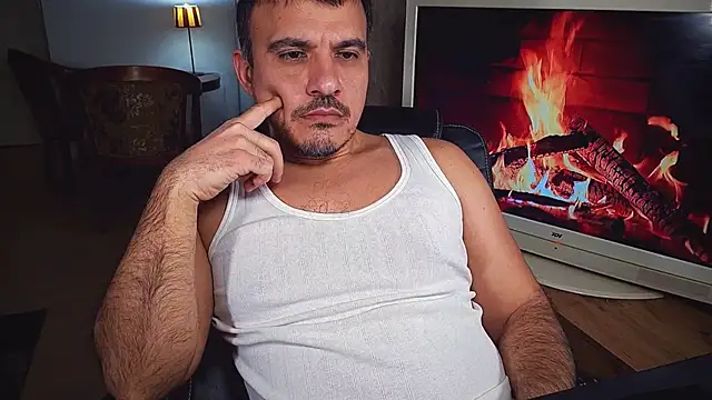 officeman7 online show from February 11, 4:46 pm