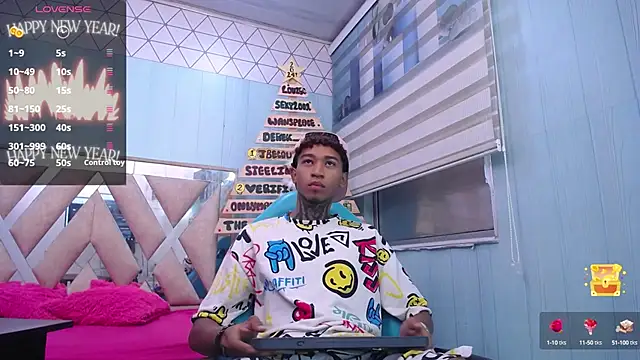 sexy blacks  online show from January 4, 11:22 am