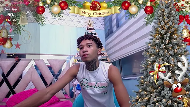 sexy blacks  online show from December 27, 11:28 am