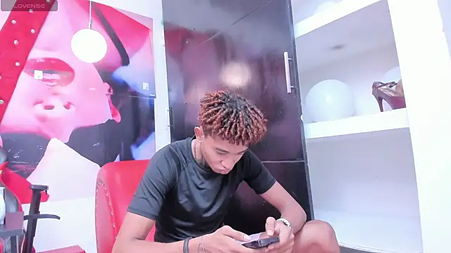 sexy blacks  online show from March 8, 11:33 am