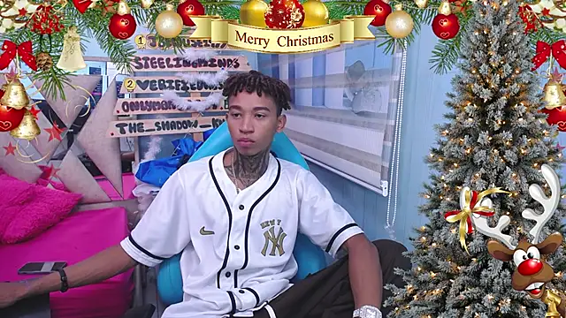 sexy blacks  online show from December 26, 11:21 am