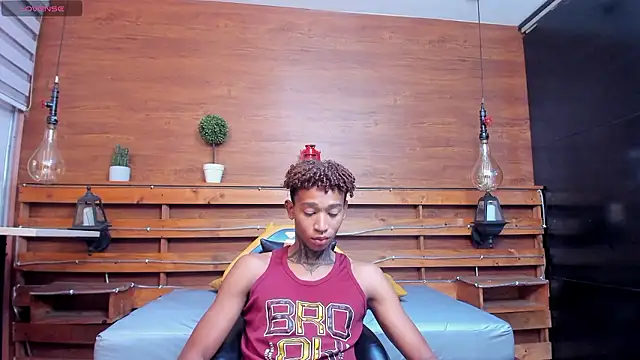 sexy blacks  online show from December 3, 11:32 am