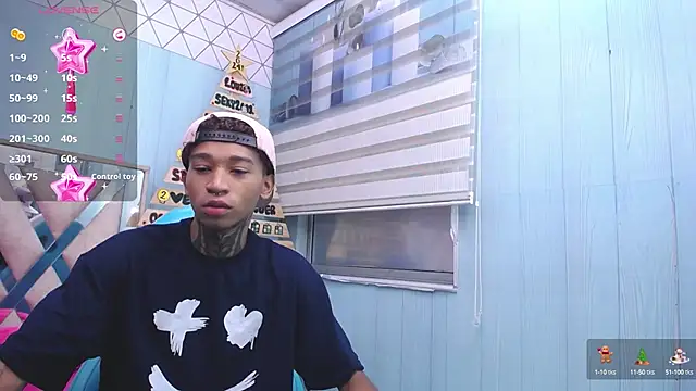 sexy blacks  online show from December 18, 11:34 am