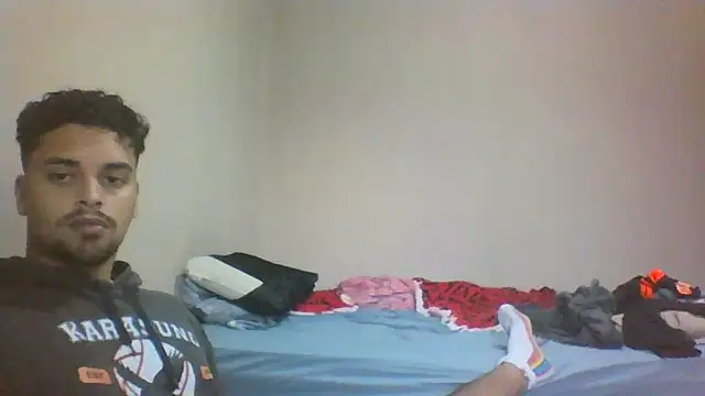 Xcumshot33 online show from November 9, 6:01 pm