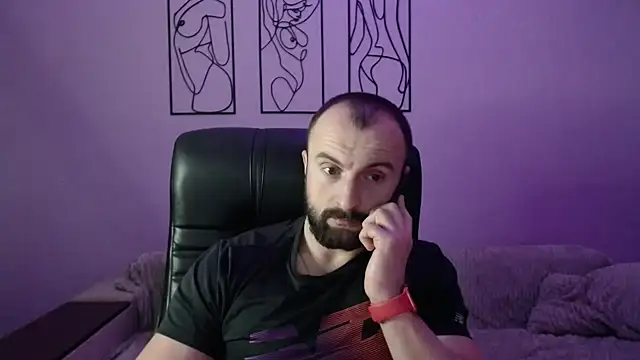 brindlefly6969 online show from December 15, 12:13 pm