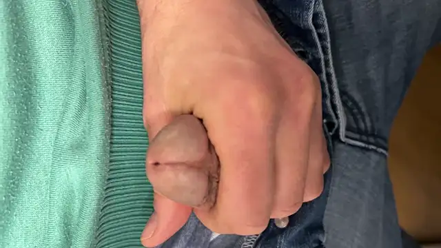 havefun32 online show from April 13, 1:34 pm