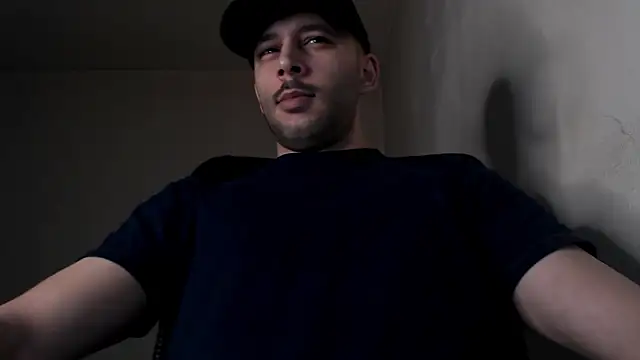 henryaxe online show from March 15, 11:07 am