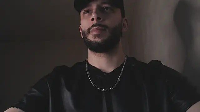 henryaxe online show from February 25, 8:21 pm