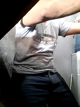 hecwil8 online show from November 11, 6:13 pm