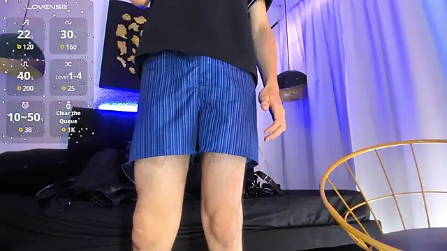 LatinMilk  online show from January 25, 3:52 pm