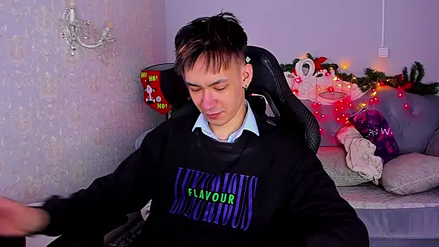 CalvinOwens online show from January 20, 3:26 am