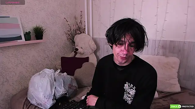 CalvinOwens online show from September 15, 4:03 am