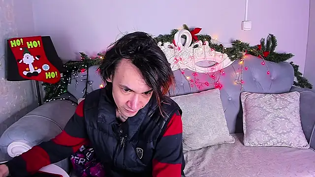 CalvinOwens online show from January 15, 3:33 am