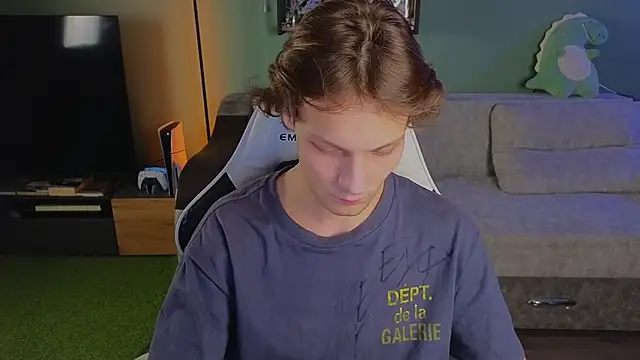 TeddyLiLboy online show from October 20, 6:01 pm