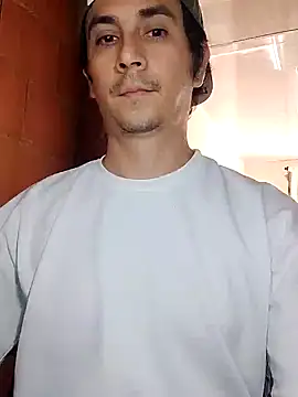 Snapshot of Rejy1992 chatting on January 23, 7:51 pm Rejy1992 online show from January 23, 7:51 pm