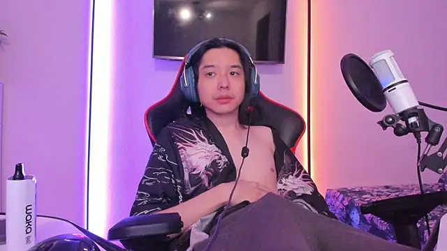 wexlee7 online show from November 9, 12:47 am