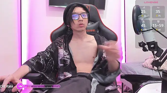 wexlee7 online show from March 9, 1:46 am