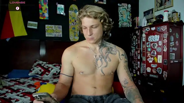 Tom Krakow online show from November 13, 7:51 pm