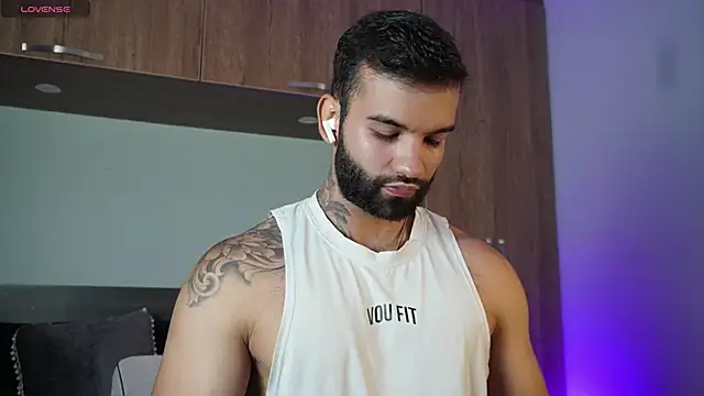 MarkHazze online show from October 9, 7:19 pm