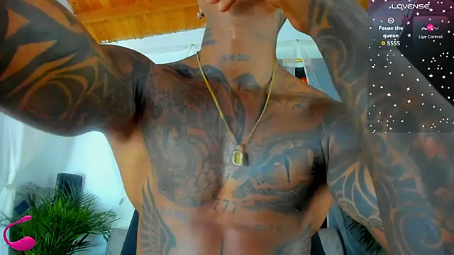 esteveen ortegas  online show from September 24, 9:19 am