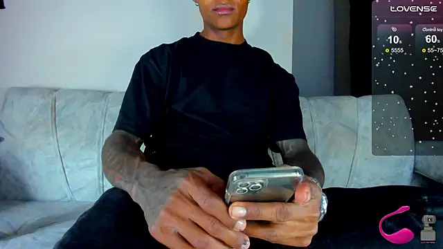 esteveen ortegas  online show from March 7, 8:02 am