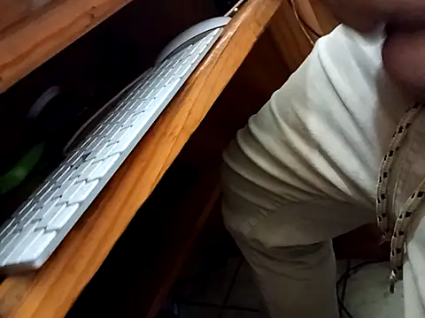 AlanDickson online show from November 3, 2:30 pm