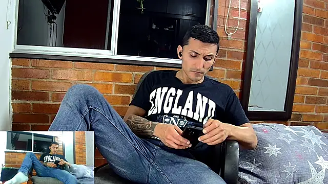 Marck Muscle online show from December 29, 2:27 am