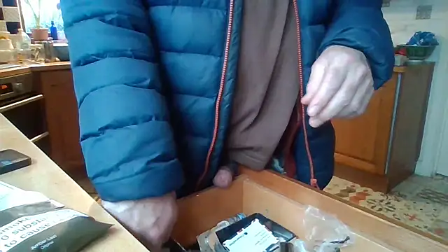 jakjak106 online show from February 13, 9:36 am