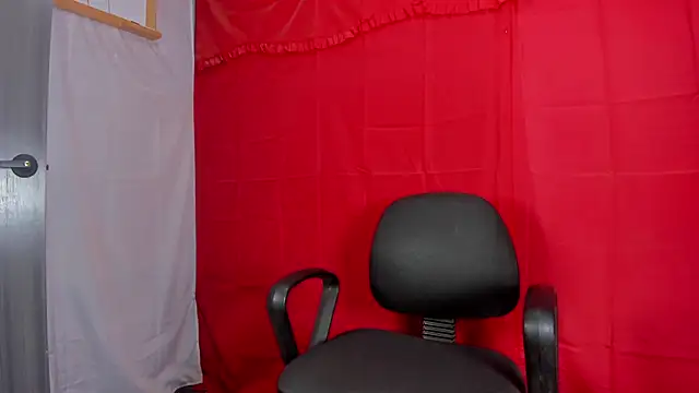 Master Rimay online show from December 17, 1:07 am