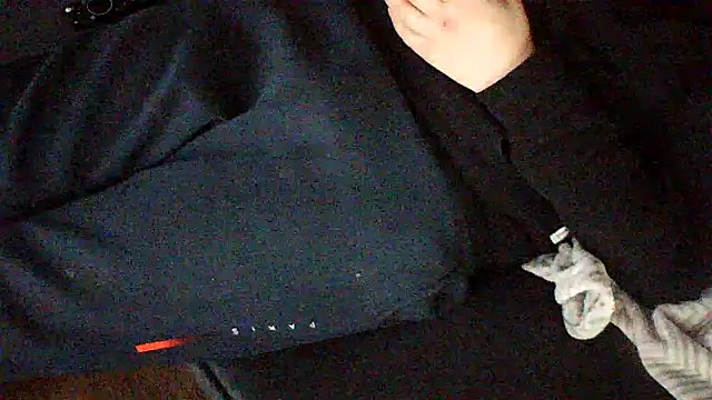 kiksnap-meistro5 online show from February 3, 8:58 pm