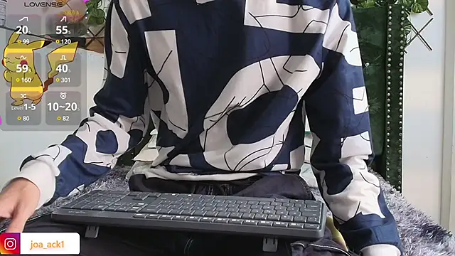 Levii Ackermann online show from January 25, 1:52 pm