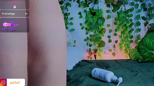 Levii Ackermann online show from October 3, 5:40 pm